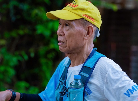 Runner 76 tuổi và hành trình chinh phục 100km VMM