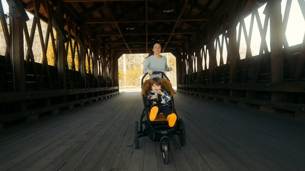 Chạy bộ sau sinh – Những điều mẹ bỉm cần biết để quay lại an toàn